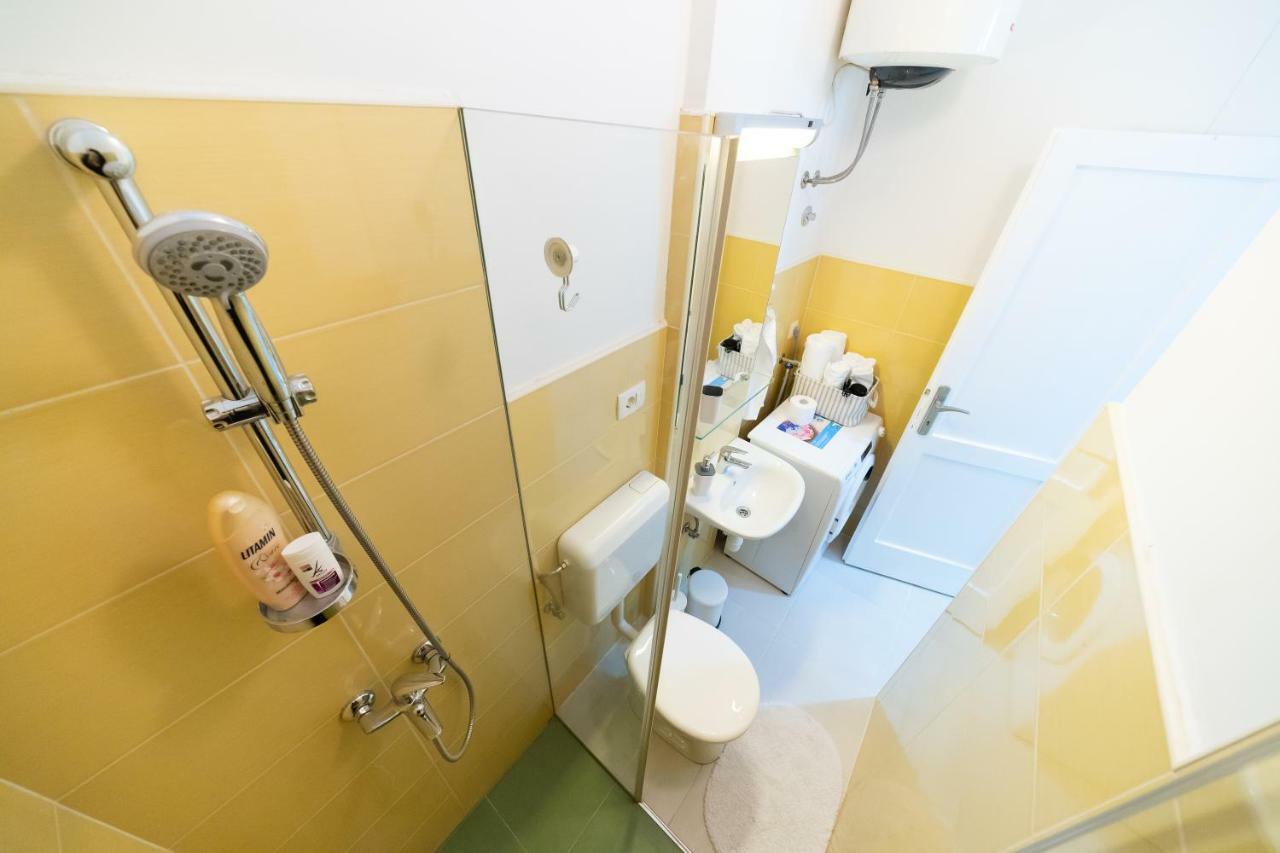 Deluxe Studio Apartment Portic, Self Check-In 扎达尔 外观 照片